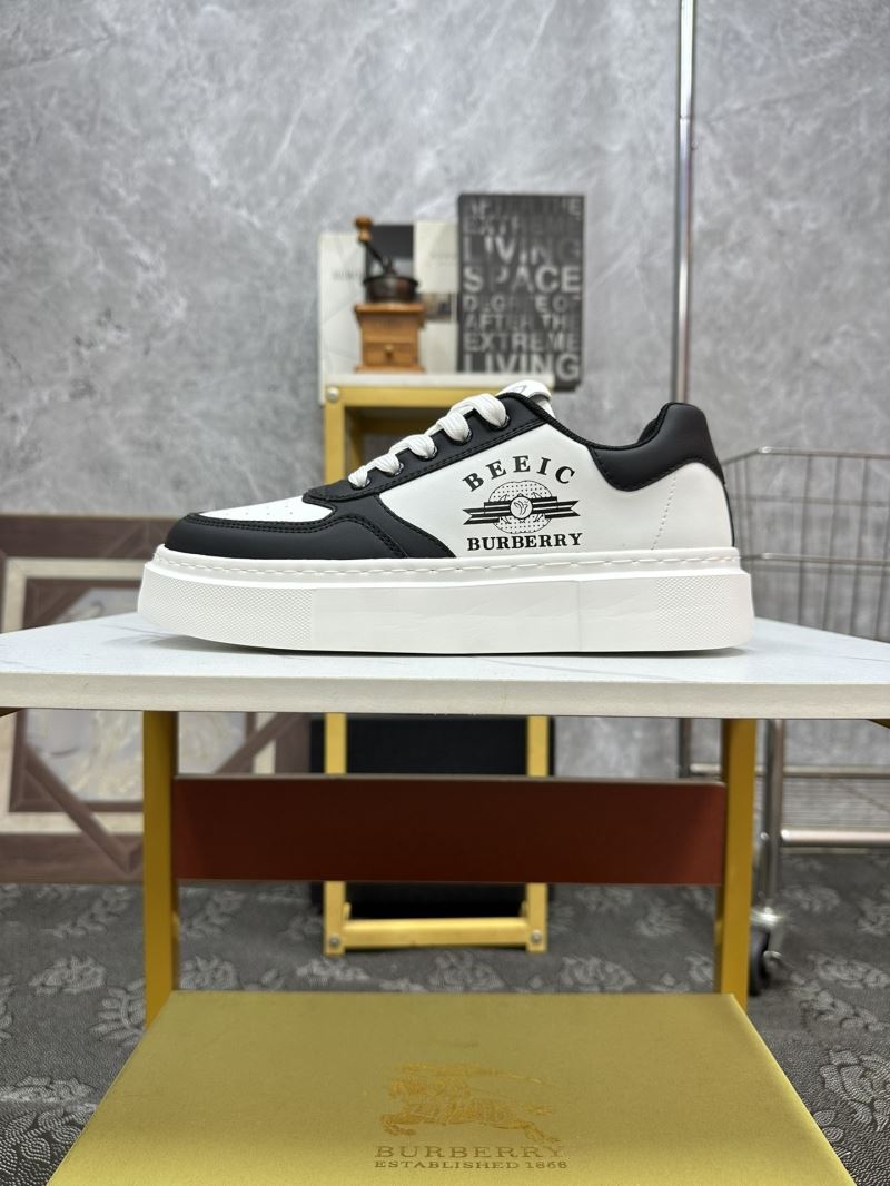 Burberry Low Shoes